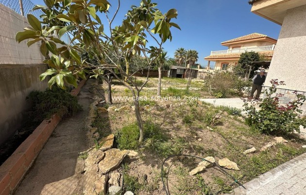 Resale - Villa - Los Alcázares - Las Lomas Del Rame-bahía Bella