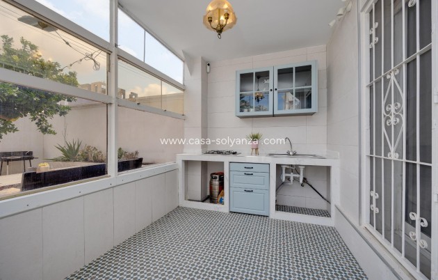 Resale - Townhouse - Torrevieja - La Siesta