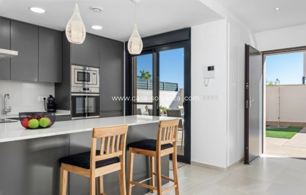 Resale - Villa - San Miguel de Salinas - Inland