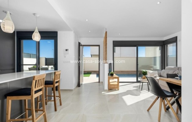 Resale - Villa - San Miguel de Salinas - Inland