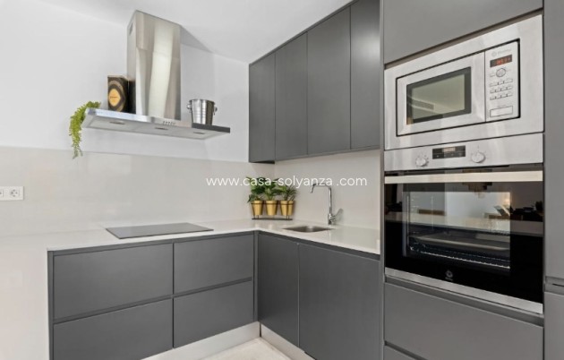Resale - Villa - San Miguel de Salinas - Inland