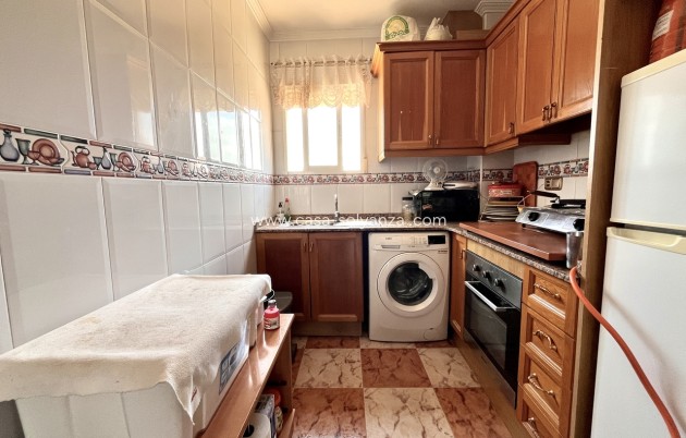 Resale - Apartment / flat - La Zenia