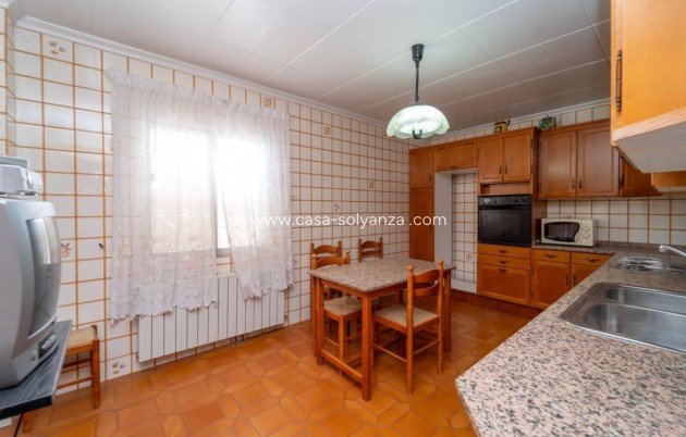 Reventa - Villa / Semi-detached - Salinas