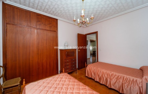 Reventa - Villa / Semi-detached - Salinas