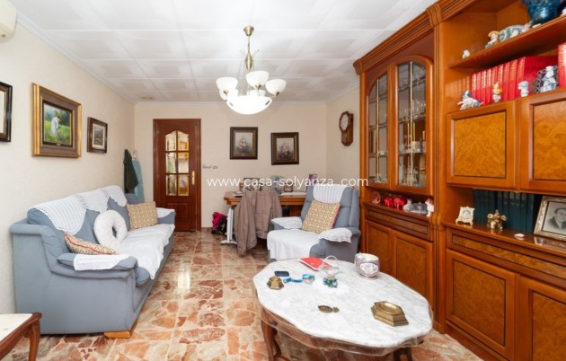 Wiederverkauf - Wohnung - Alicante