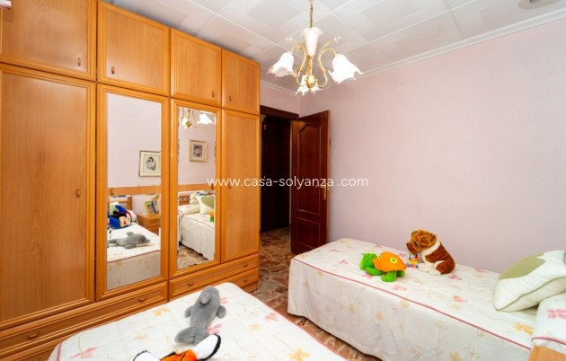 Wiederverkauf - Wohnung - Alicante