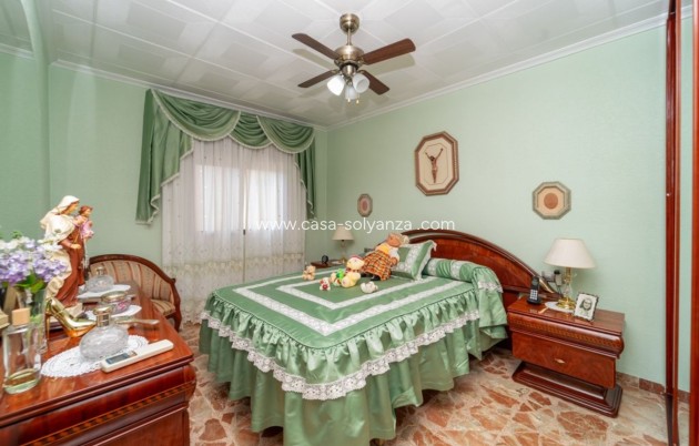 Wiederverkauf - Wohnung - Alicante