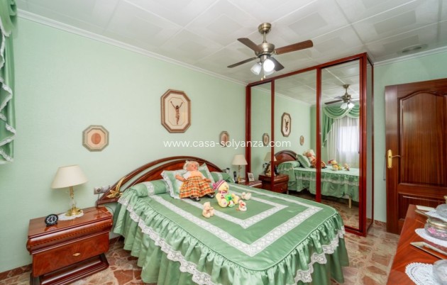 Wiederverkauf - Wohnung - Alicante