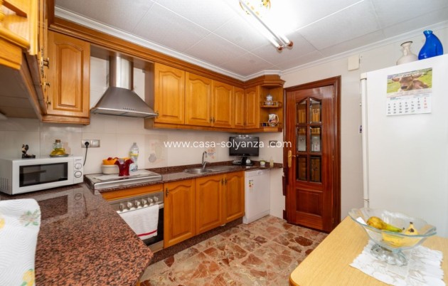 Wiederverkauf - Wohnung - Alicante