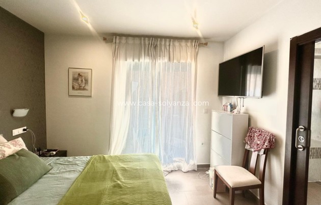 Resale - Townhouse - Torrevieja - Aguas nuevas