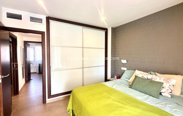 Resale - Townhouse - Torrevieja - Aguas nuevas
