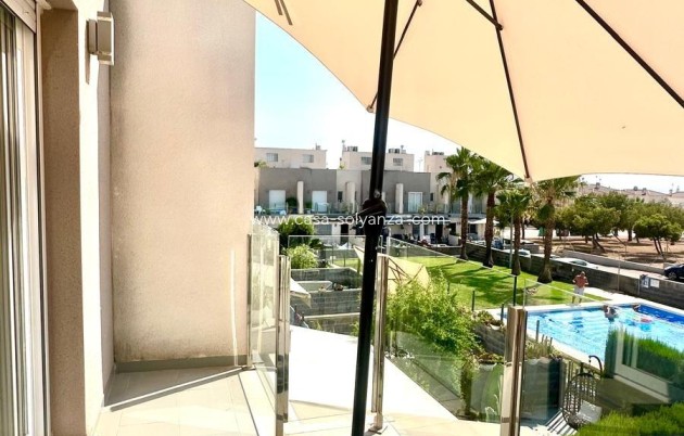 Resale - Townhouse - Torrevieja - Aguas nuevas