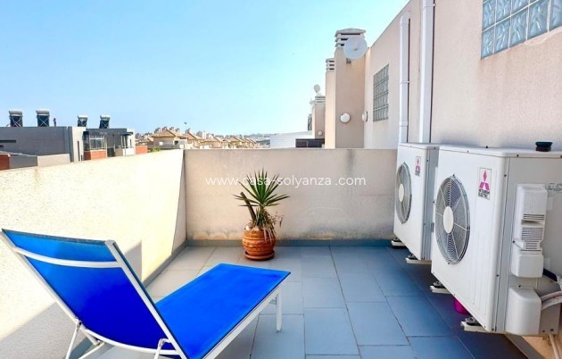 Resale - Townhouse - Torrevieja - Aguas nuevas