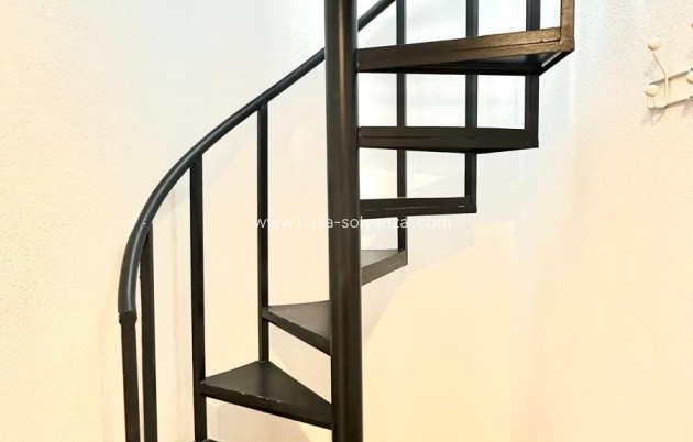 Resale - Apartment / flat - Torrevieja - Center