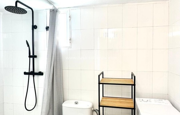 Resale - Apartment / flat - Torrevieja - Center
