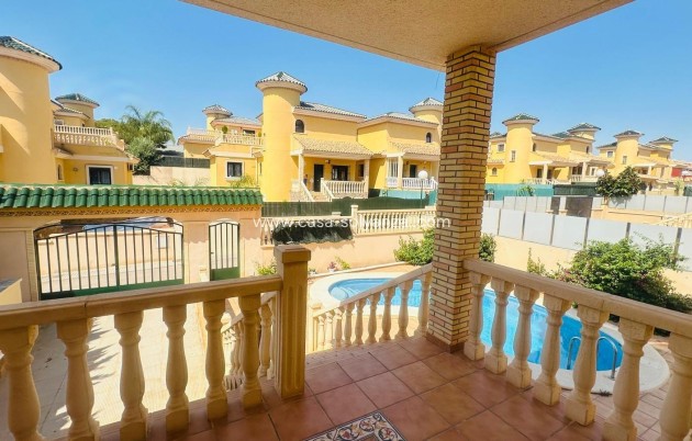 Resale - Villa - Orihuela Costa - Pau 8
