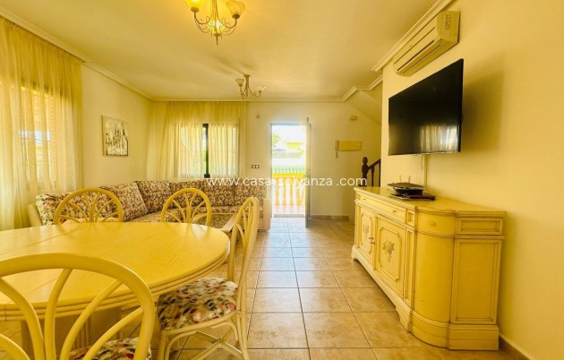 Resale - Villa - Orihuela Costa - Pau 8