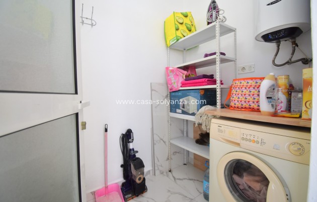 Resale - Apartment / flat - Orihuela Costa - Villamartín