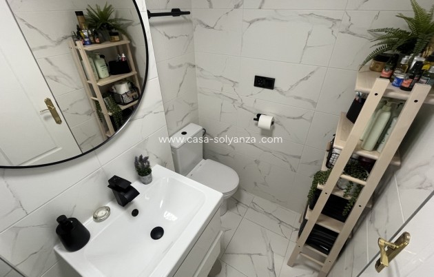 Resale - Apartment / flat - Algorfa