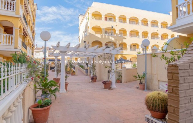 Resale - Apartment / flat - Algorfa
