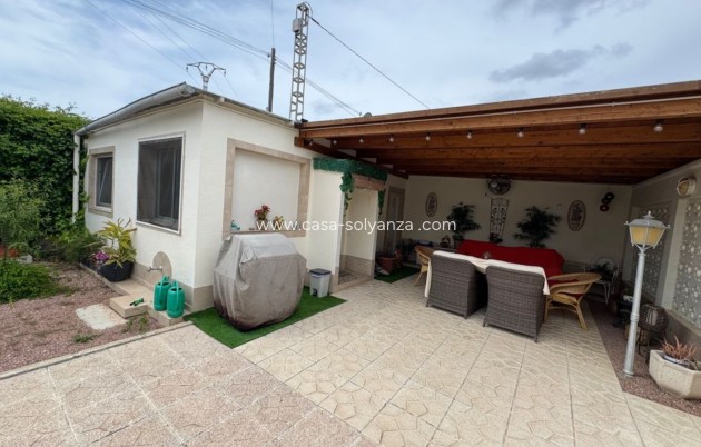 Resale - Chalet / Villa - La Marina