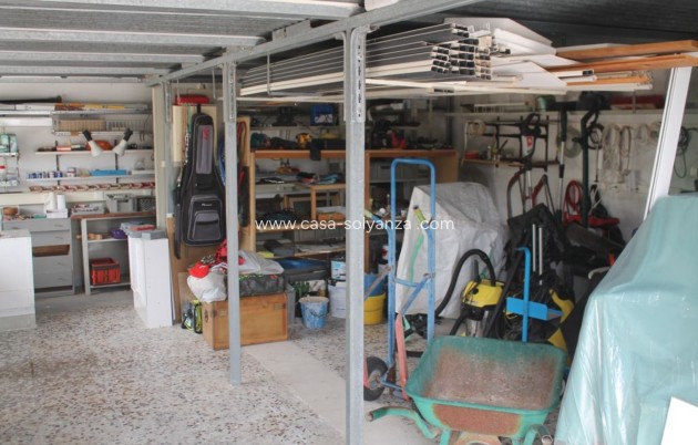 Resale - Chalet / Villa - La Marina