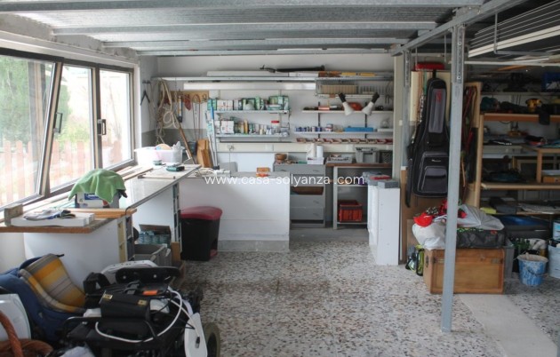 Resale - Chalet / Villa - La Marina