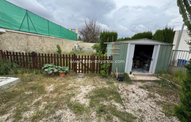 Resale - Chalet / Villa - La Marina