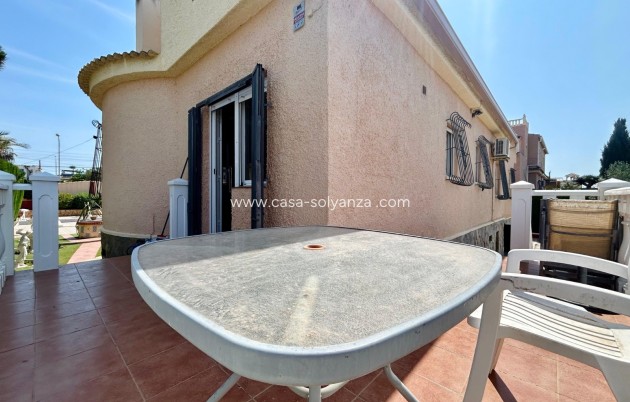 Resale - Villa - El Chaparral - Inland