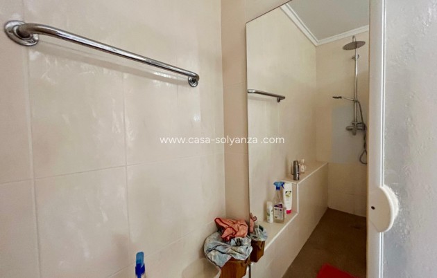Resale - Villa - El Chaparral - Inland