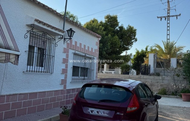 Resale - Villa - Albatera - Partida Lomas