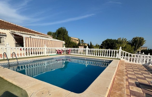 Resale - Villa - Albatera - Partida Lomas