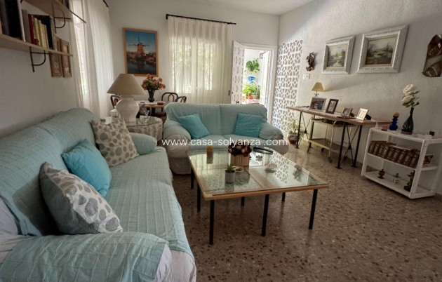 Resale - Villa - Albatera - Partida Lomas