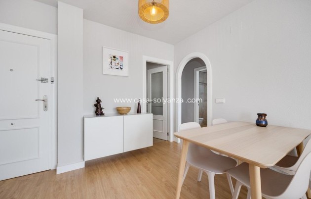 Resale - Apartment / flat - Orihuela Costa - Campoamor