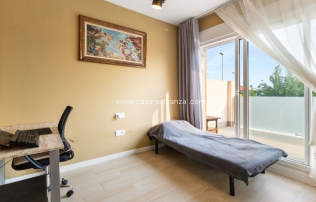 Resale - Villa - Pilar de la Horadada - Costa Blanca