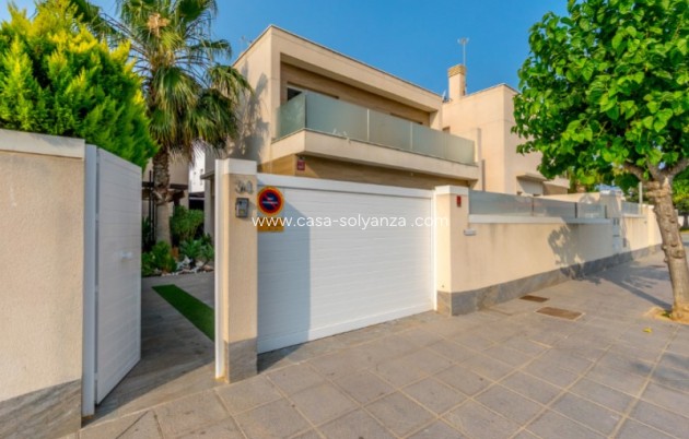Resale - Villa - Pilar de la Horadada - Costa Blanca