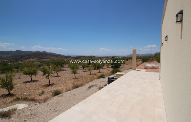 Resale - Villa - Macisvenda - Inland