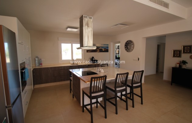 Resale - Villa - Macisvenda - Inland