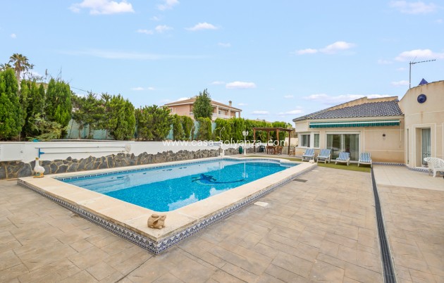 Herverkoop - Villa - Algorfa