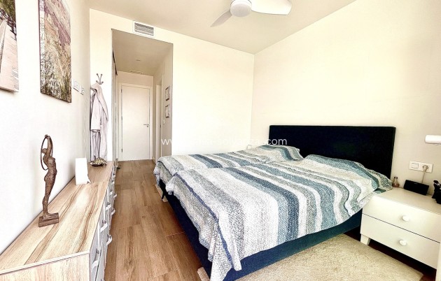 Resale - Apartment / flat - Villamartin - Costa Blanca