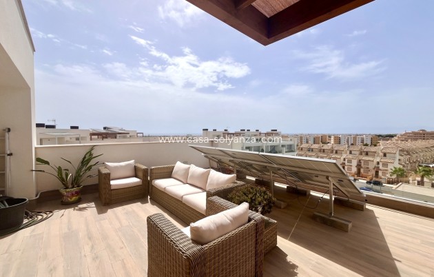 Resale - Apartment / flat - Villamartin - Costa Blanca