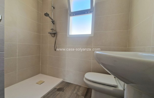 Resale - Villa - La Nucía - Costa Blanca