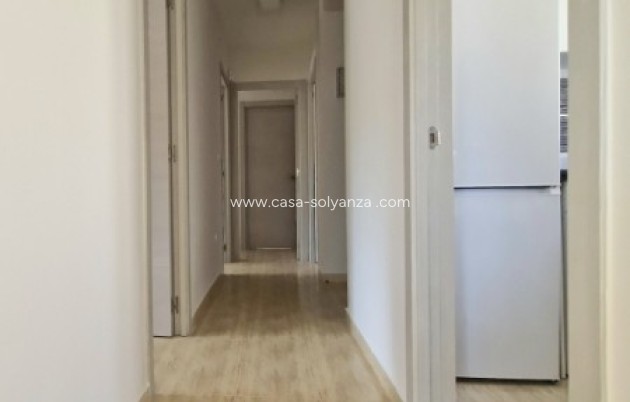 Resale - Villa - La Nucía - Costa Blanca