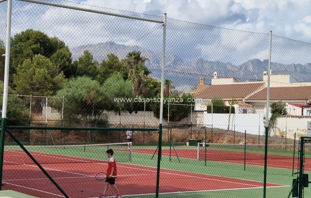 Resale - Villa - La Nucía - Costa Blanca