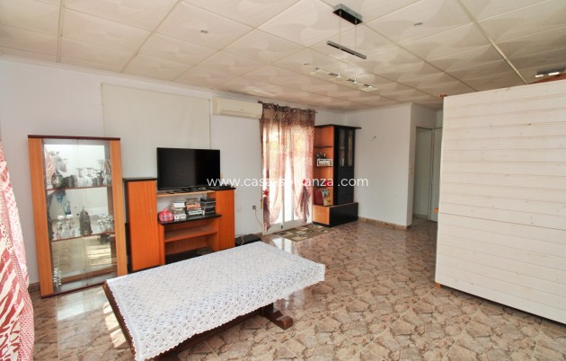 Wiederverkauf - Kommerziell - Villamartin - Villamartín