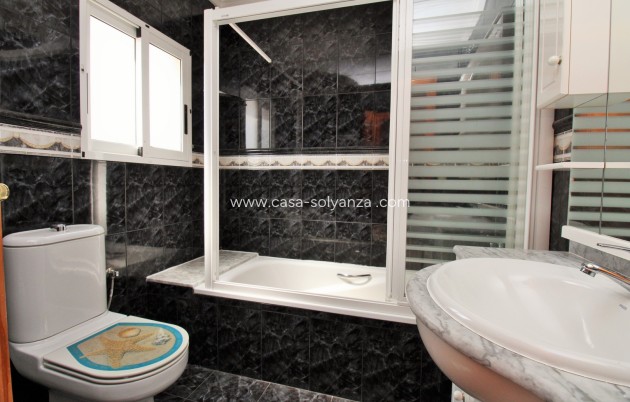 Wiederverkauf - Kommerziell - Villamartin - Villamartín