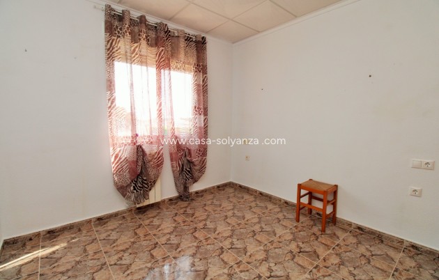 Wiederverkauf - Kommerziell - Villamartin - Villamartín