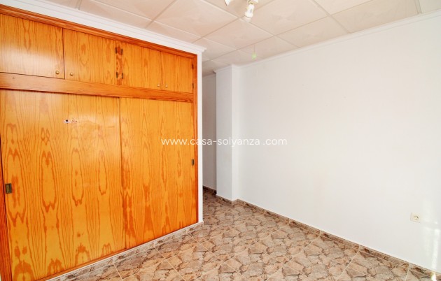 Wiederverkauf - Kommerziell - Villamartin - Villamartín