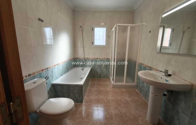Resale - Villa - Algorfa