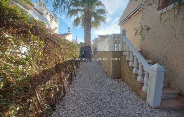 Resale - Villa - Algorfa
